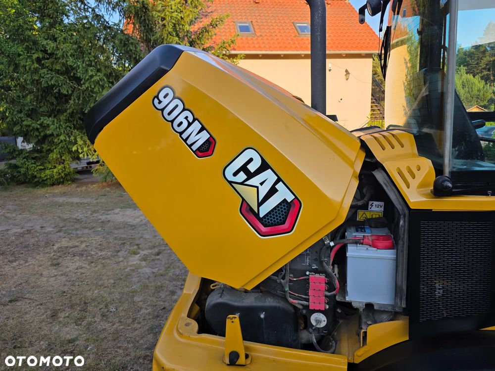 Caterpillar CAT 906 - 22