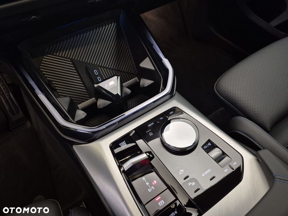 BMW X3 xDrive20 mHEV - 17