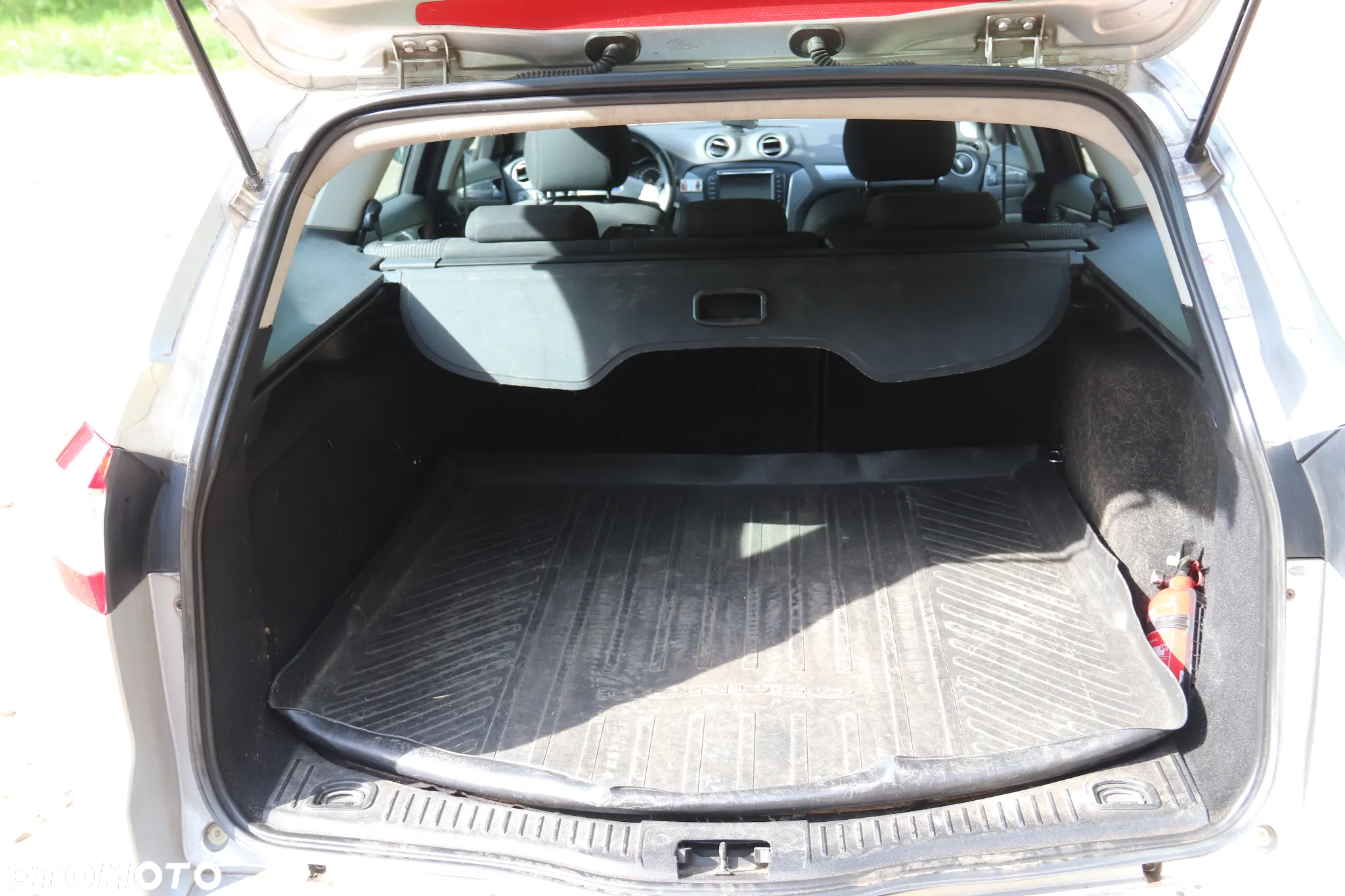 Ford Mondeo 2.0 TDCI Titanium X - 25