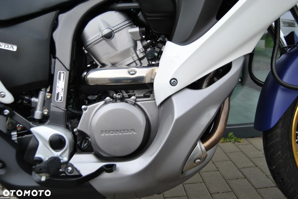 Honda Transalp - 11