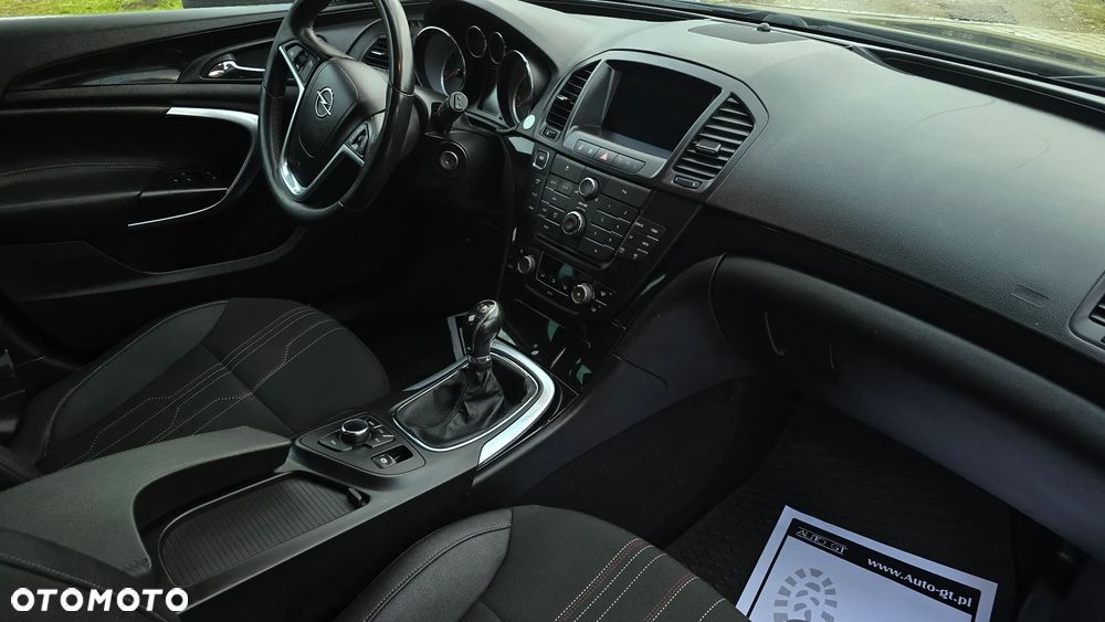 Opel Insignia - 8