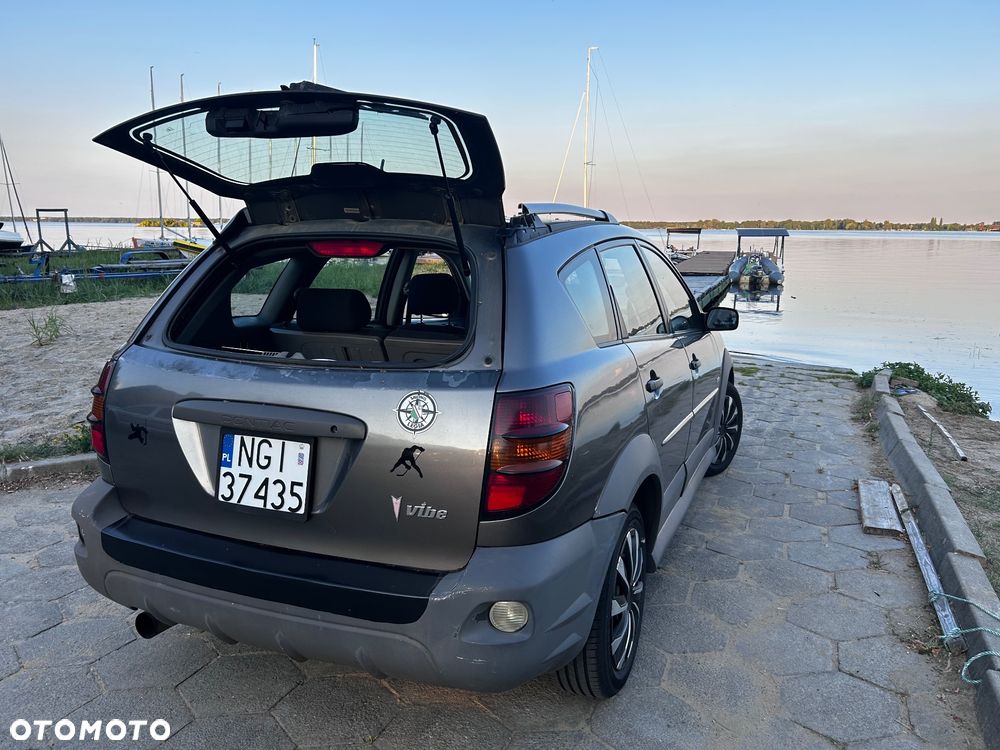 Pontiac Vibe - 5