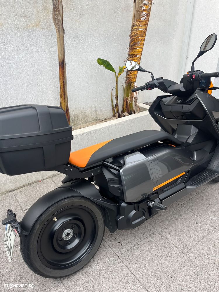 BMW CE 04 - 2