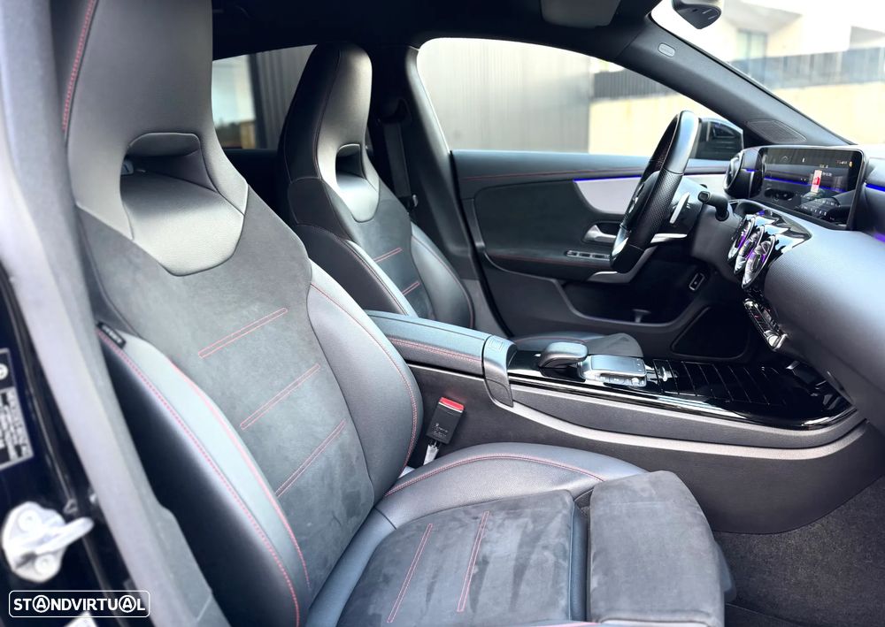 Mercedes-Benz CLA 250 e Shooting Brake AMG Line - 37