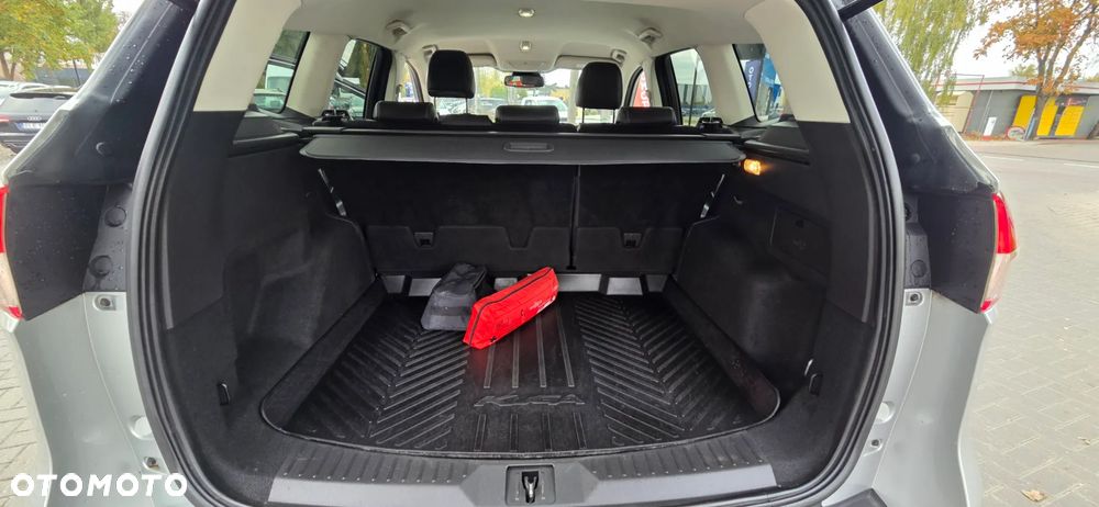 Ford Kuga 2.0 TDCi 4x4 Titanium - 35