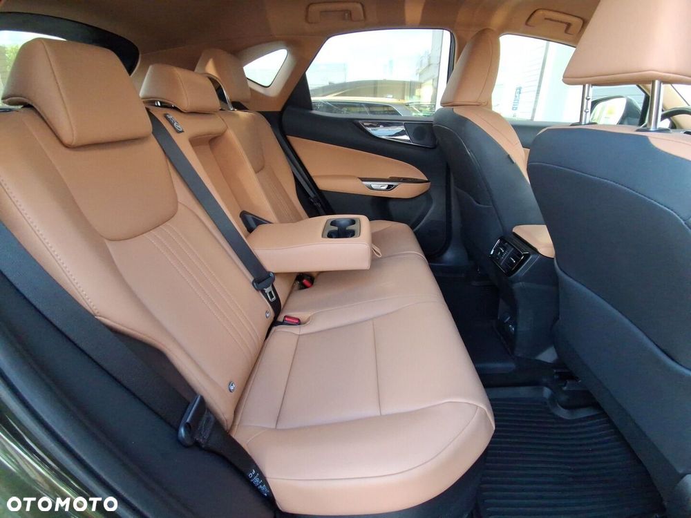 Lexus NX 450h+ Prestige AWD - 13