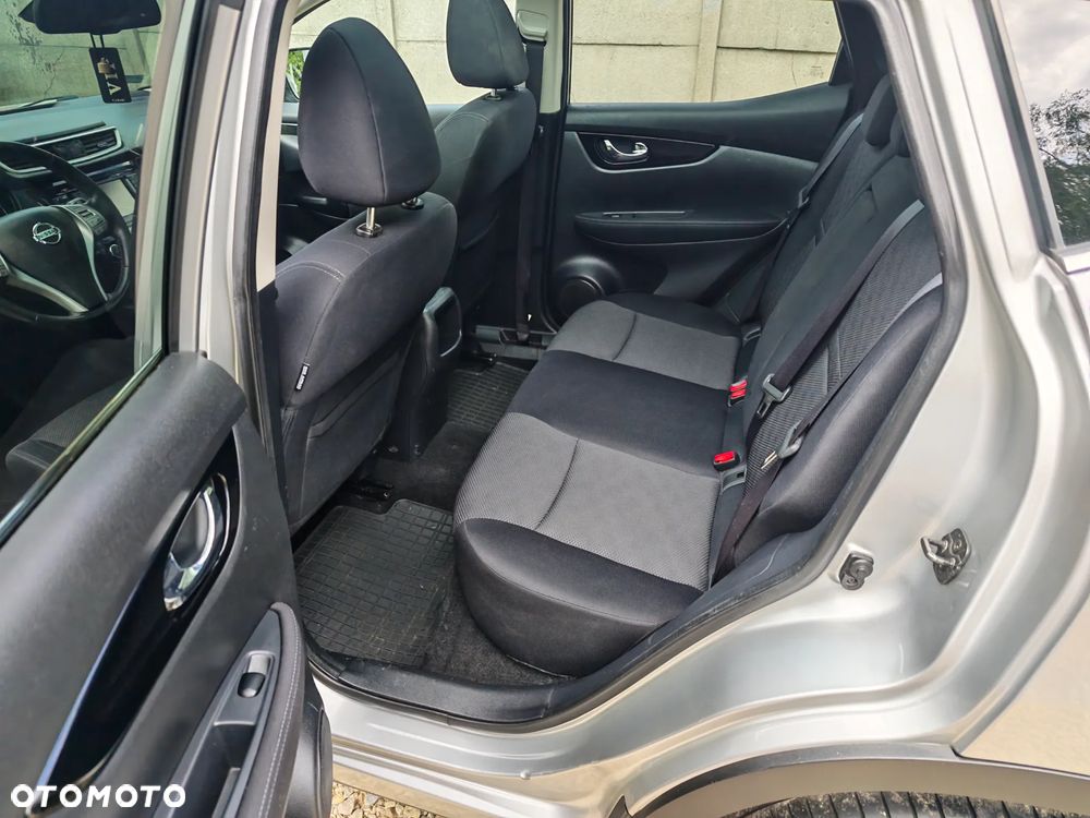 Nissan Qashqai 1.5 dCi Tekna - 24