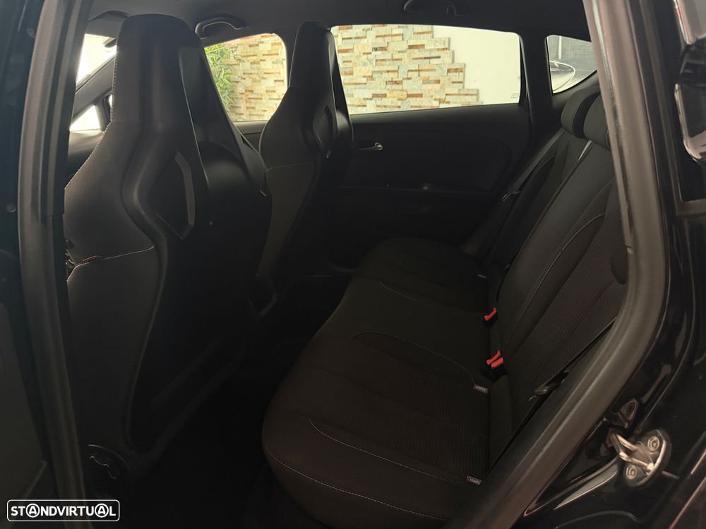 SEAT Leon 2.0 T FSI Cupra - 14