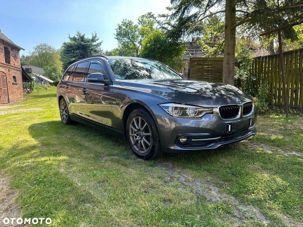 BMW Seria 3 320d xDrive Sport Line Shadow sport - 2