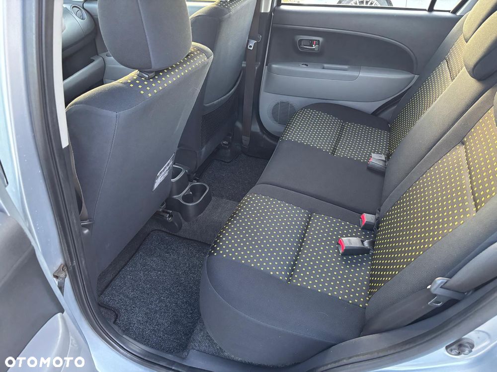 Daihatsu Sirion 1.3 - 14