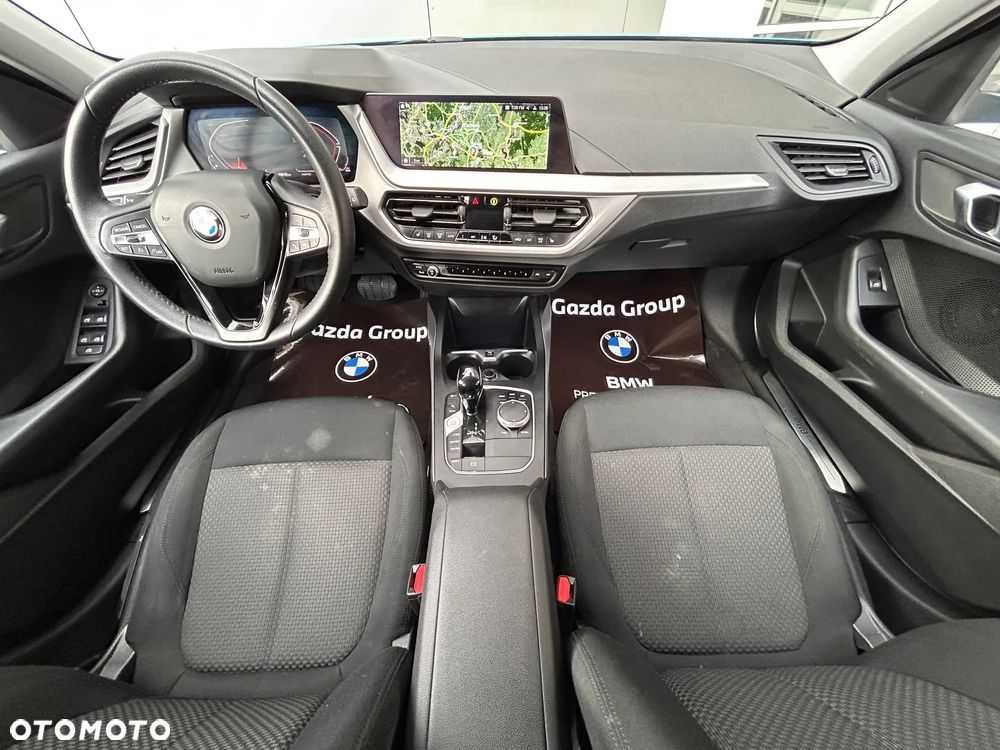 BMW Seria 1 118i Advantage - 32