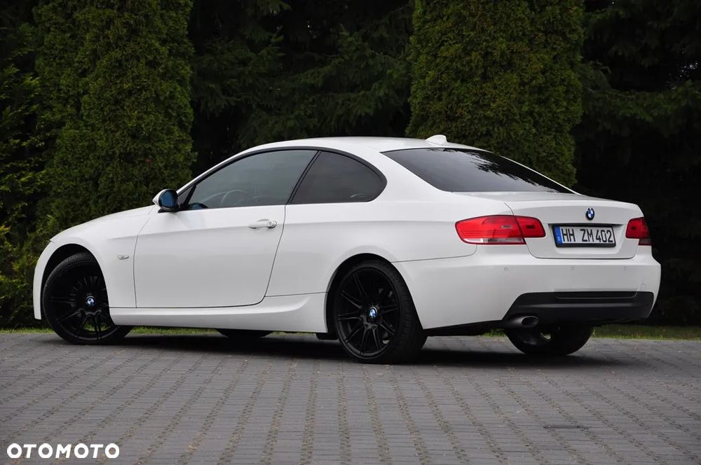 BMW Seria 3 320d - 4