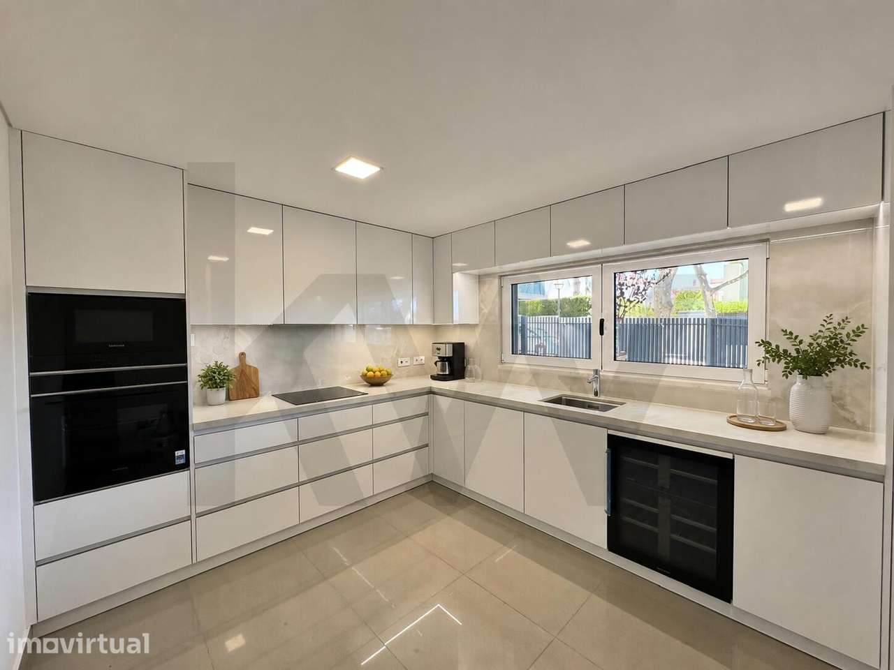 Moradia T4 + 1 de Luxo na linha de Cascais - Grande imagem: 5/15
