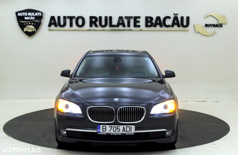 BMW Seria 7 - 10