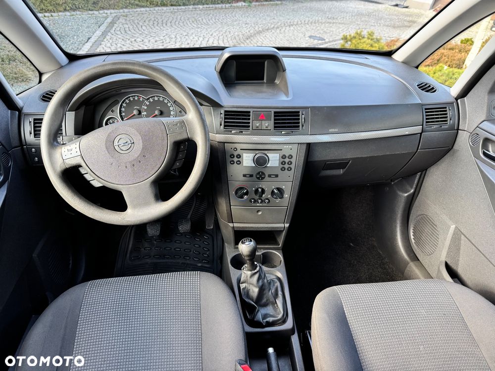 Opel Meriva - 23