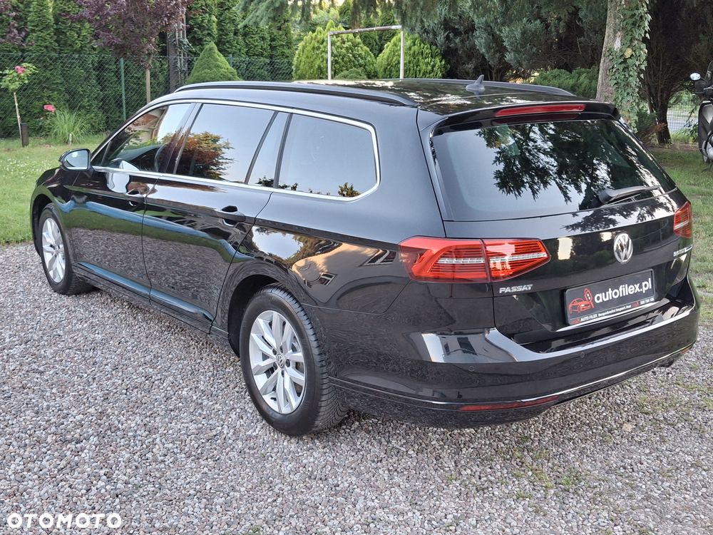 Volkswagen Passat - 6