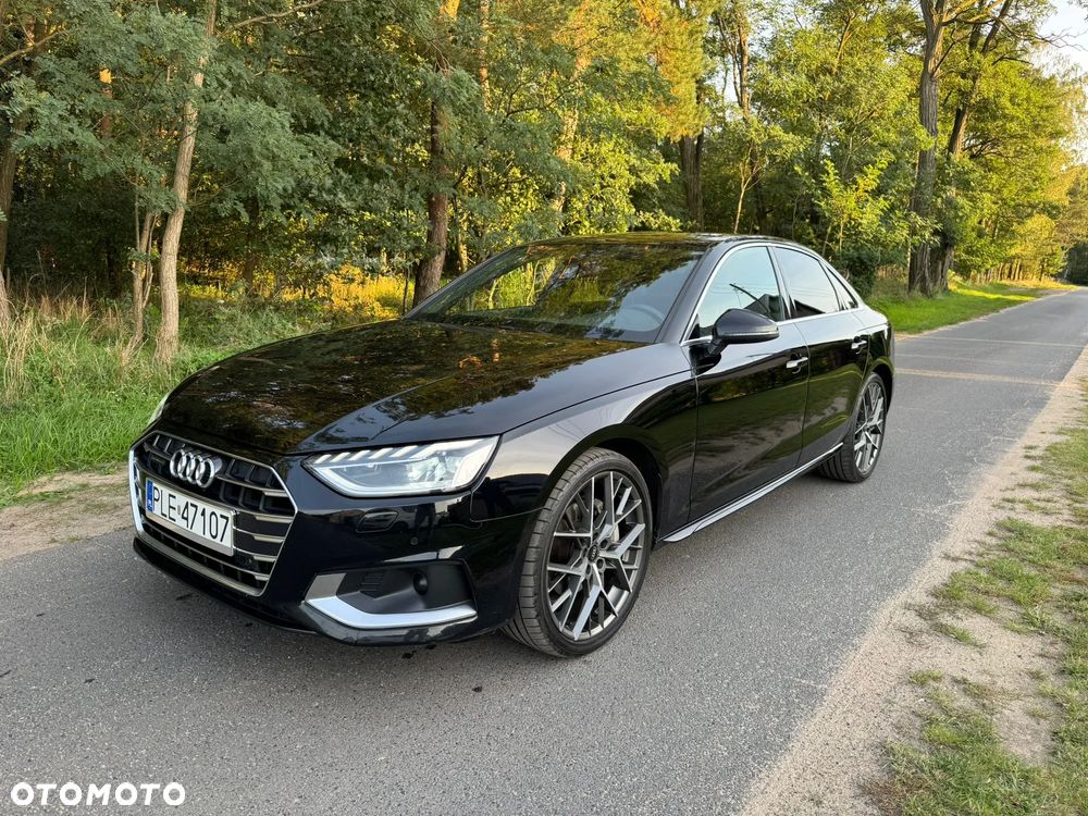 Audi A4 - 1