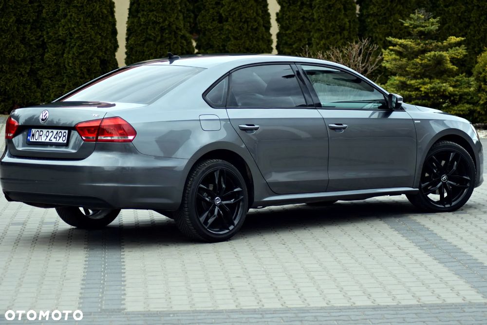 Volkswagen Passat - 25