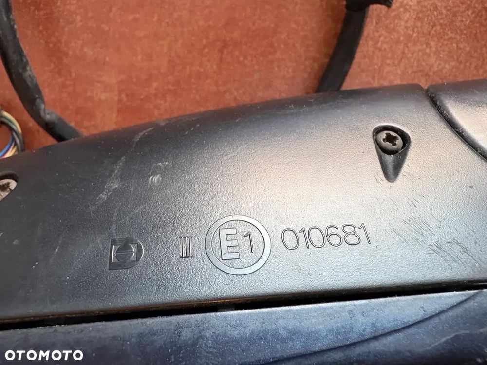 LUSTERKO PRAWE AUDI A4 B6 10PIN PINÓW FOTOCHROMATYCZNE - 4