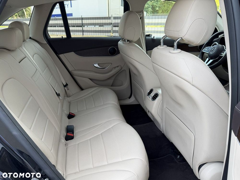 Mercedes-Benz GLC 220 d 4-Matic - 21