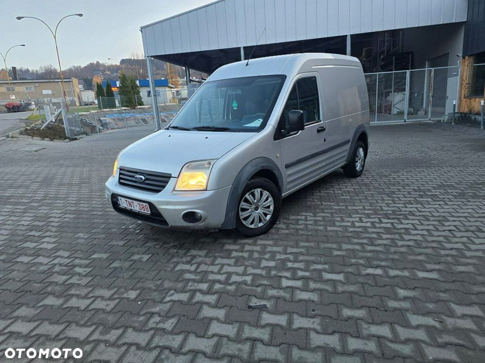Ford Transit Connect - 9