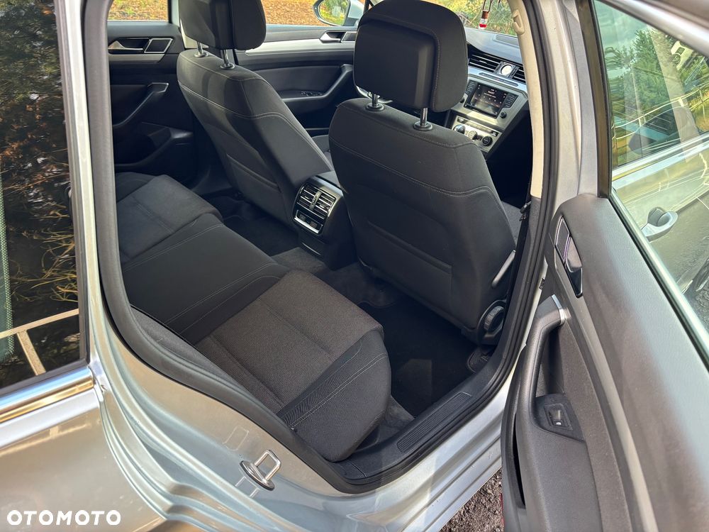 Volkswagen Passat 2.0 TDI SCR Highline DSG - 15