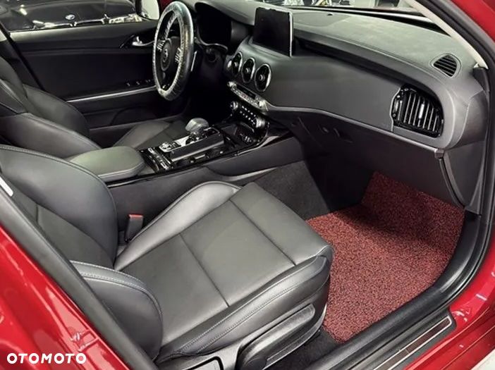 Kia Stinger 2.0 T-GDI GT Line - 14