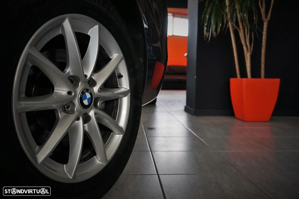 BMW 216 Gran Tourer d 7L Line Luxury - 33