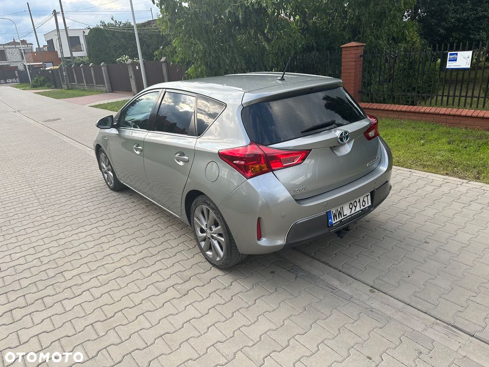 Toyota Auris - 5