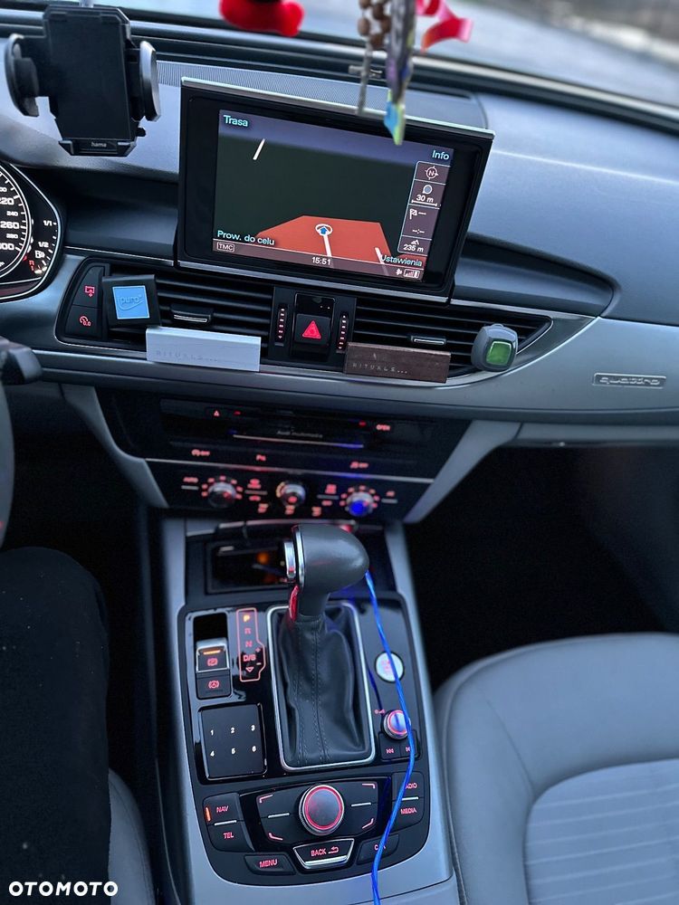 Audi A6 Avant 3.0 TDI Quattro S tronic - 12