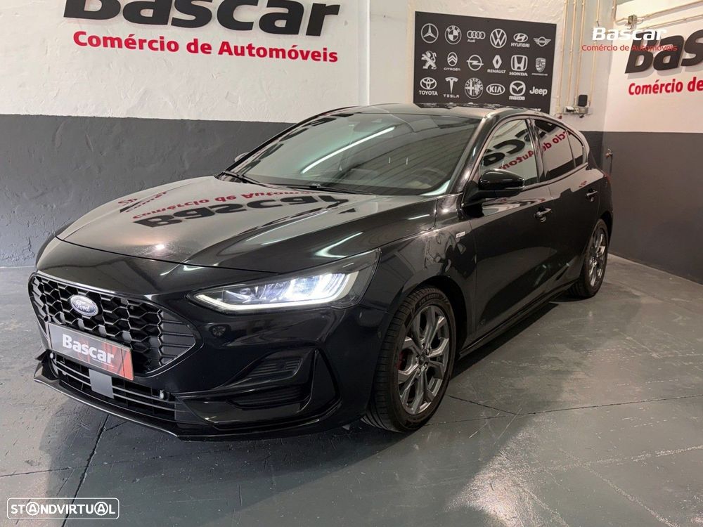 Ford Focus 1.0 EcoBoost MHEV ST-Line - 2