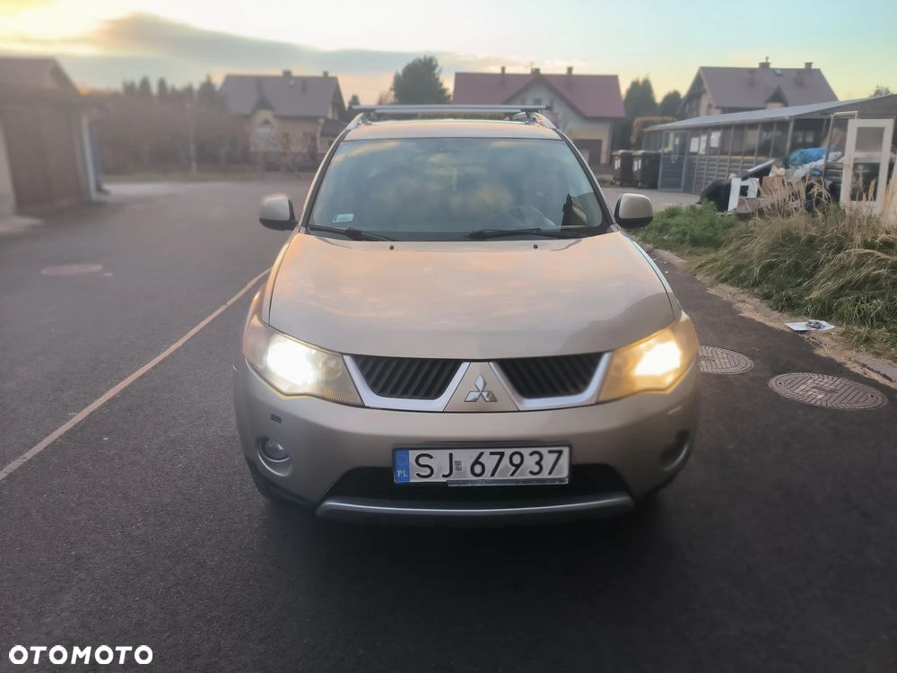 Mitsubishi Outlander 2.0 DID Intense - 7