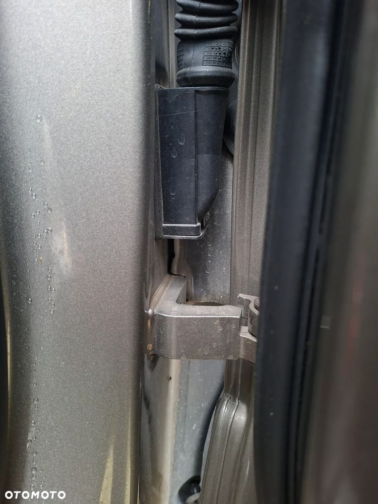 Volvo XC 40 T3 Geartronic Momentum Core - 19