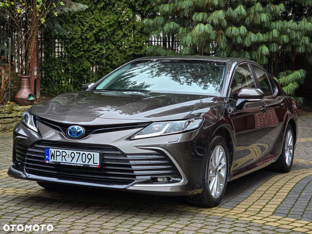 Toyota Camry 2.5 Hybrid Comfort CVT - 3