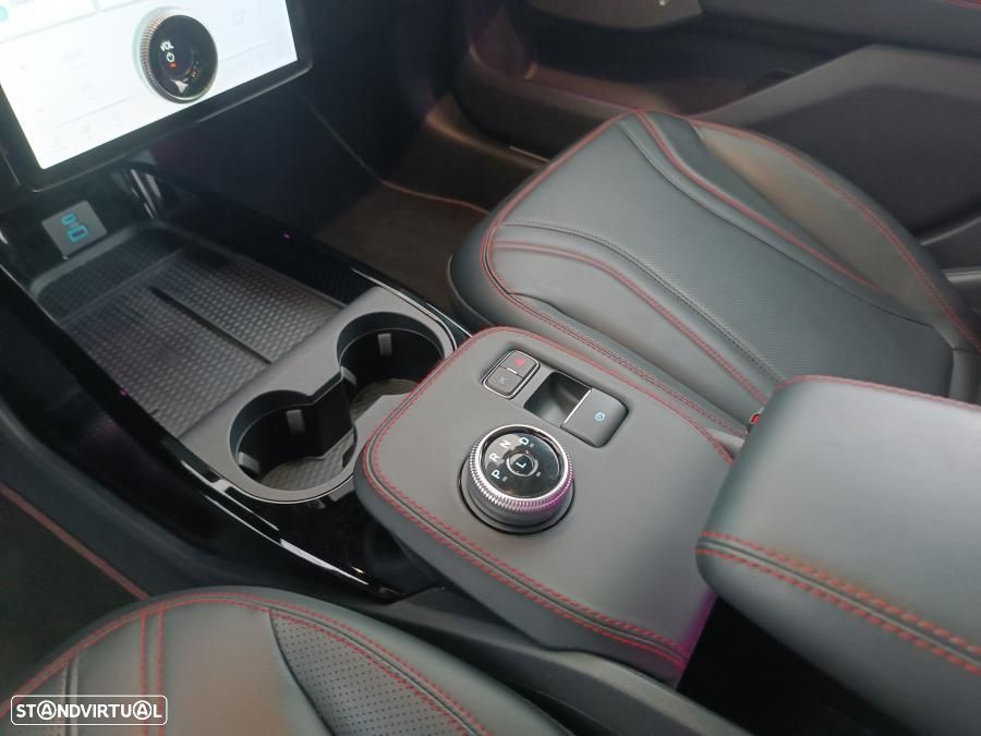 Ford Mustang Mach-E 87 kWh Premium AWD - 7