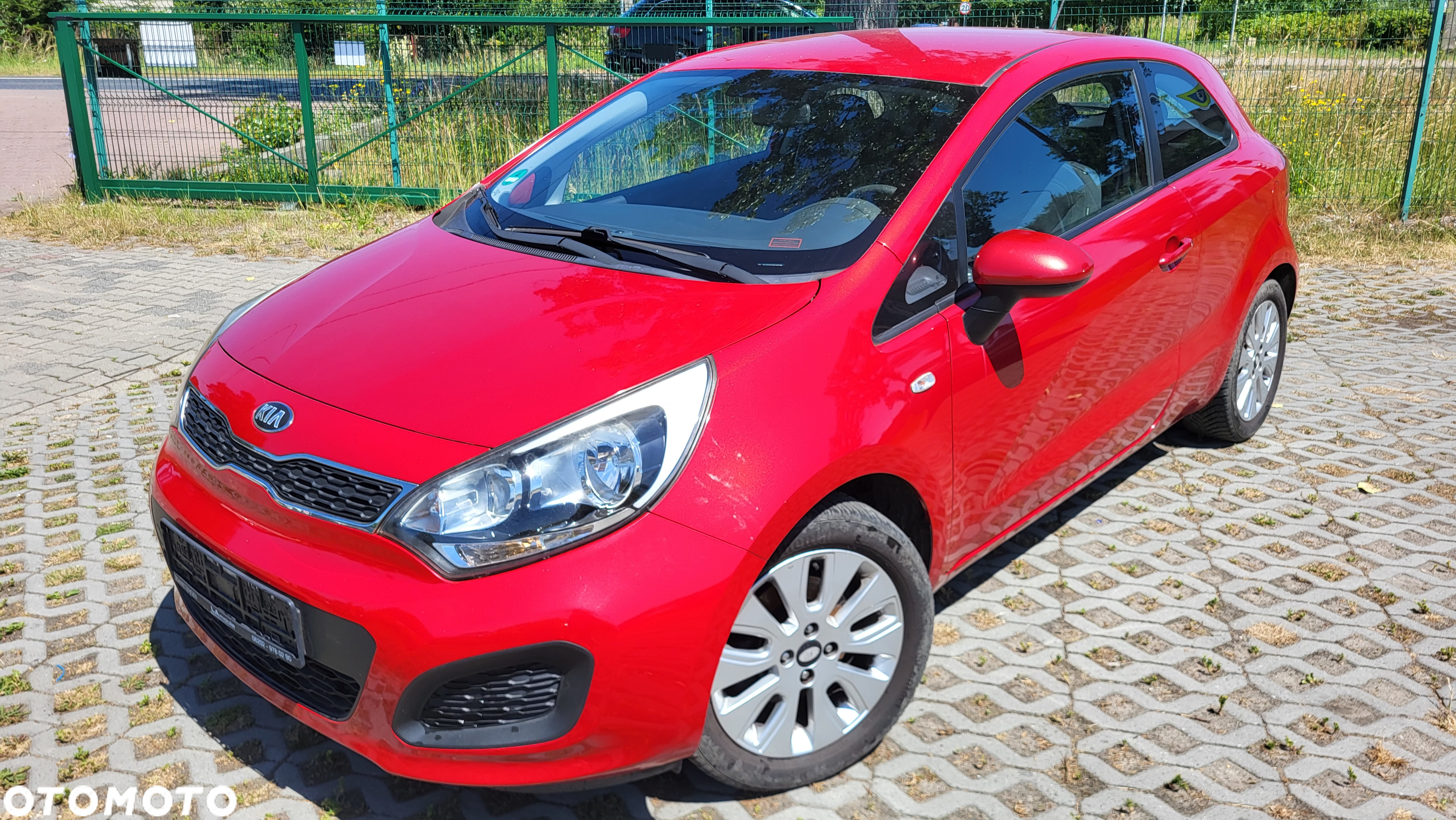 Kia Rio 1.2 Dream Team Edition - 2