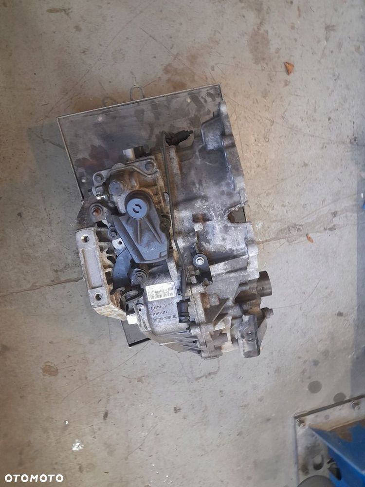 SKRZYNIA BIEGÓW MANUALNA GG9R7002AEC VOLVO XC60 AWD 2017R - 1