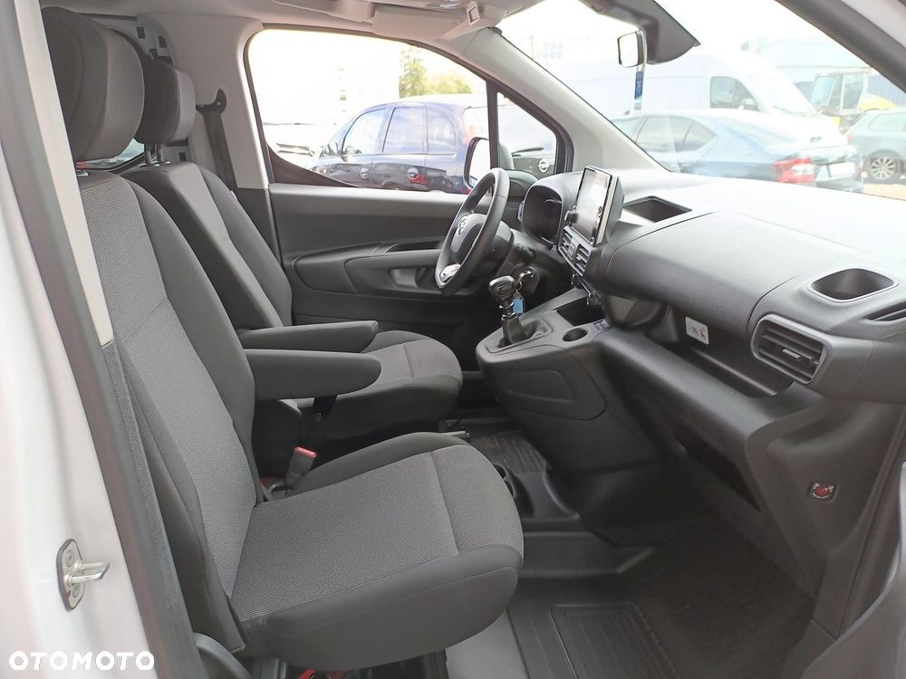 Toyota PROACE CITY - 16