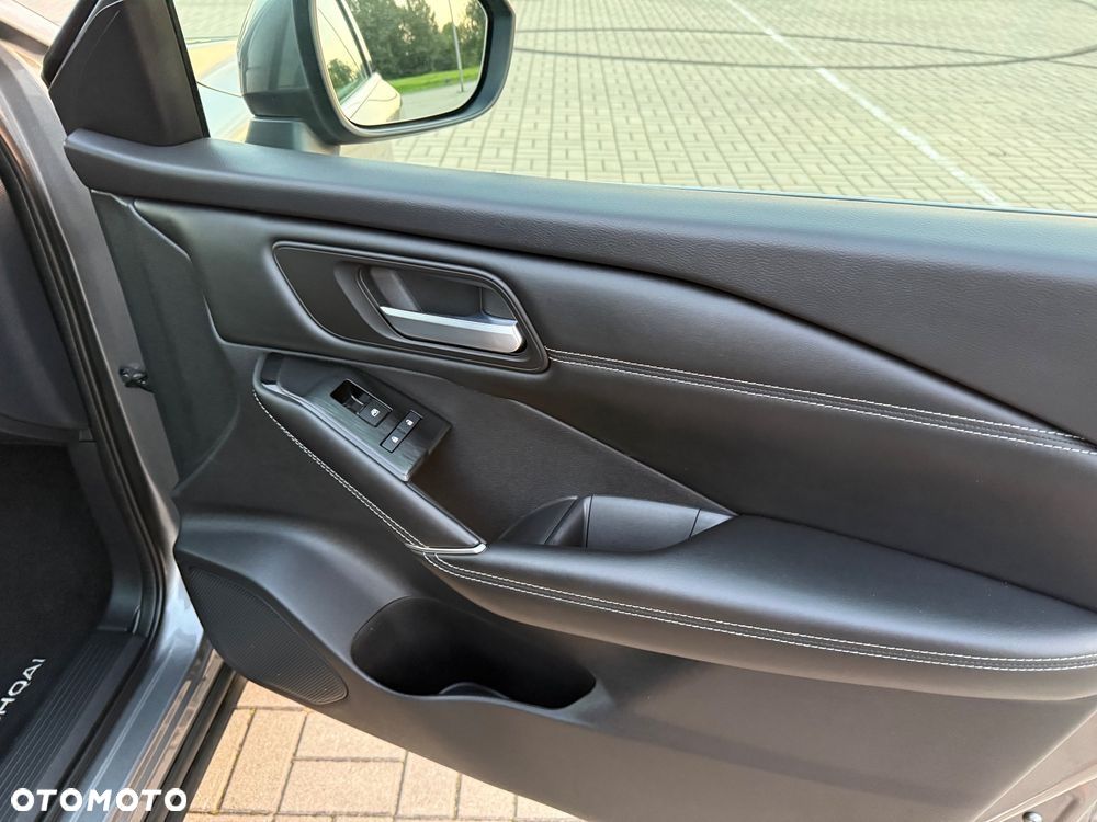 Nissan Qashqai - 23