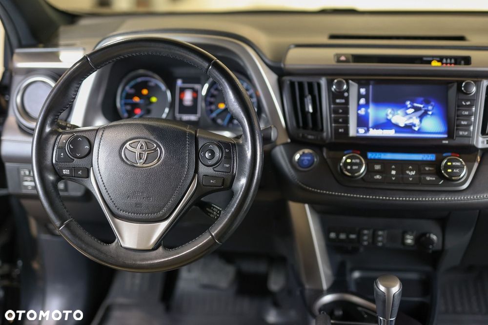 Toyota RAV4 - 29