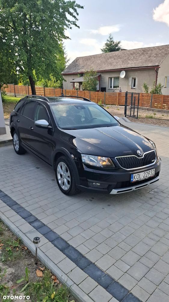 Skoda Octavia 1.6 TDI (Green tec) 4x4 Scout - 9