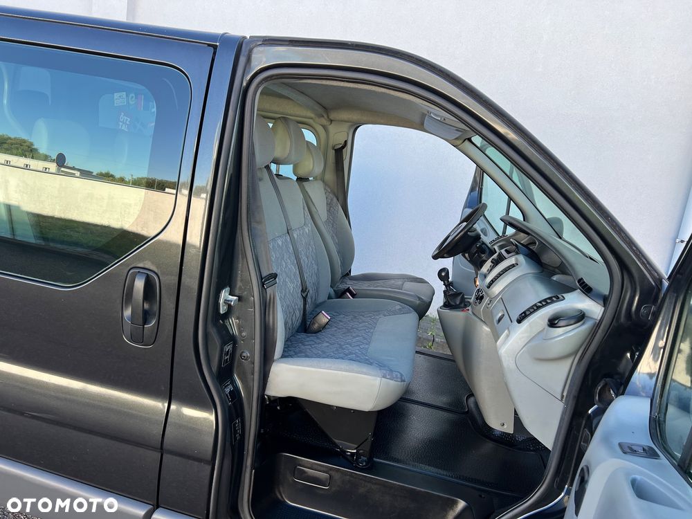 Opel Vivaro LONG - 20