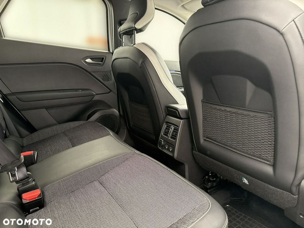 Renault Captur - 24