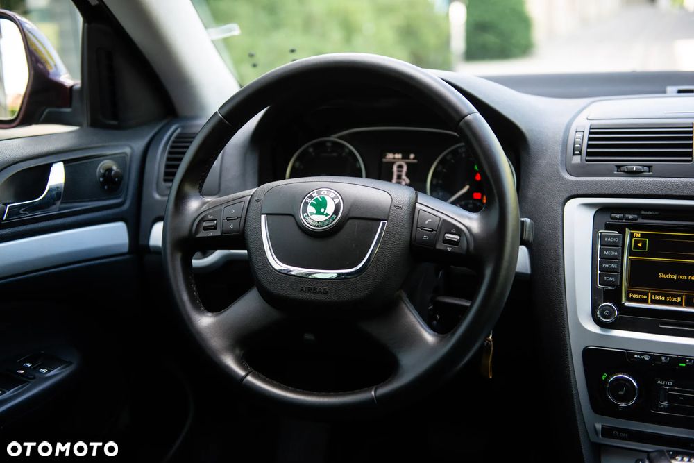 Skoda Octavia 1.4 TSI DSG IMPULS EDITION - 26