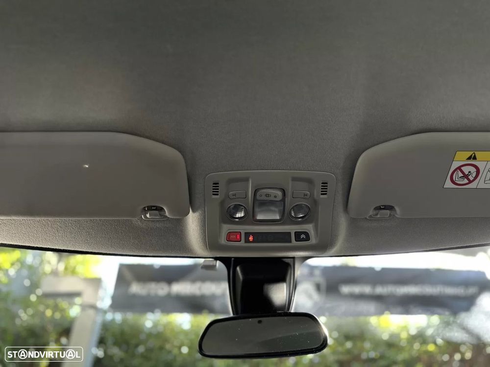 Citroën C3 1.2 PureTech Shine Pack - 35