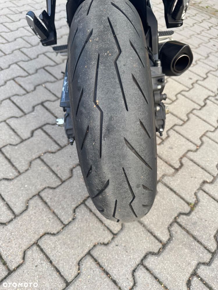 Kawasaki Z 650 - 10