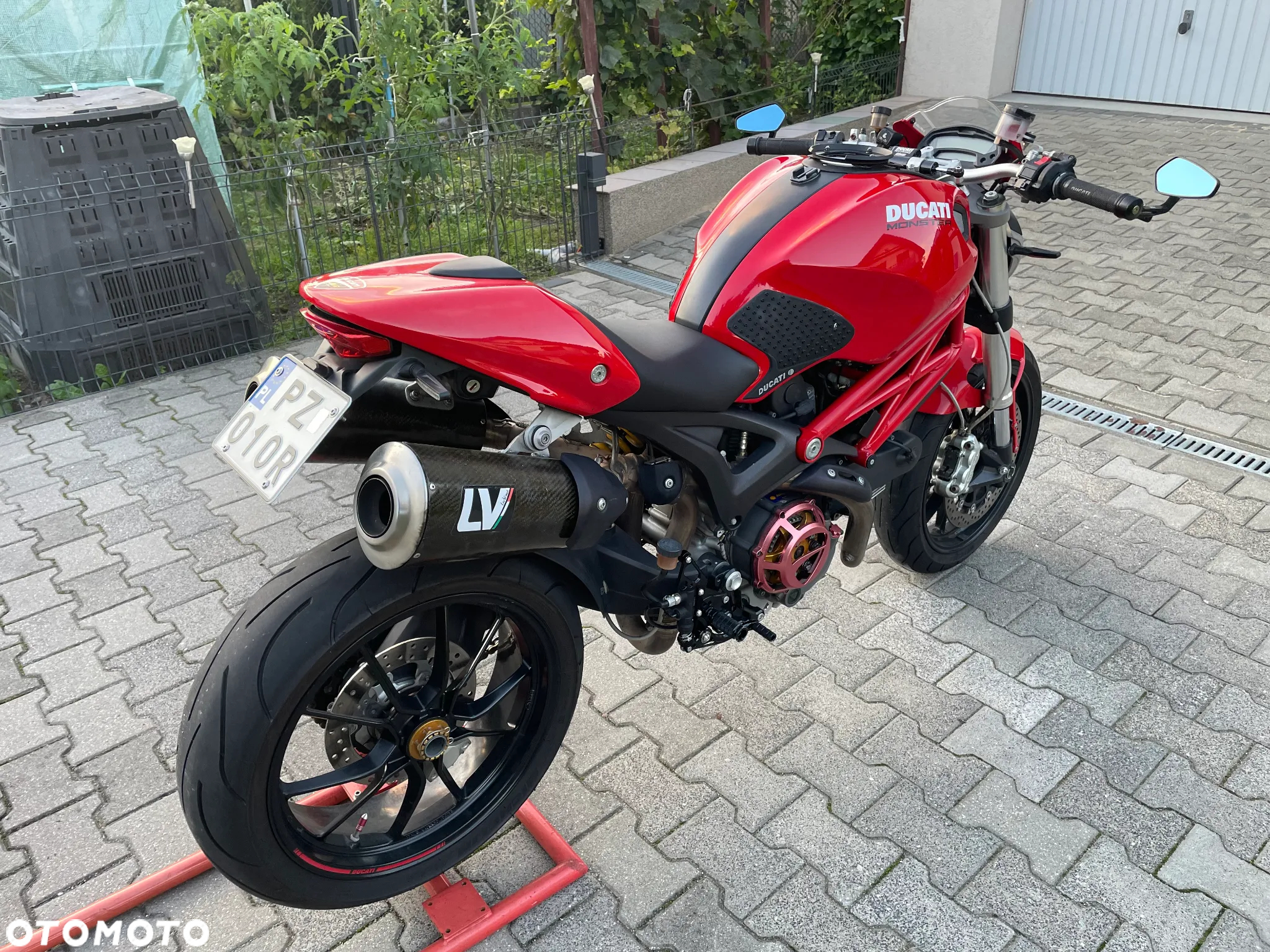 Ducati Monster - 3
