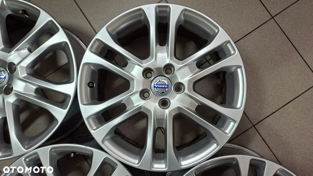 Felgi Aluminiowe 18 Volvo XC 60 5x108 ET 55 - 8