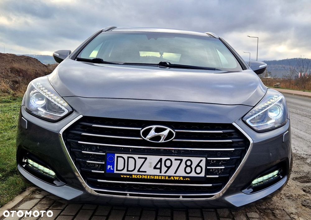 Hyundai i40 Kombi 1.7 CRDi DCT Premium - 5