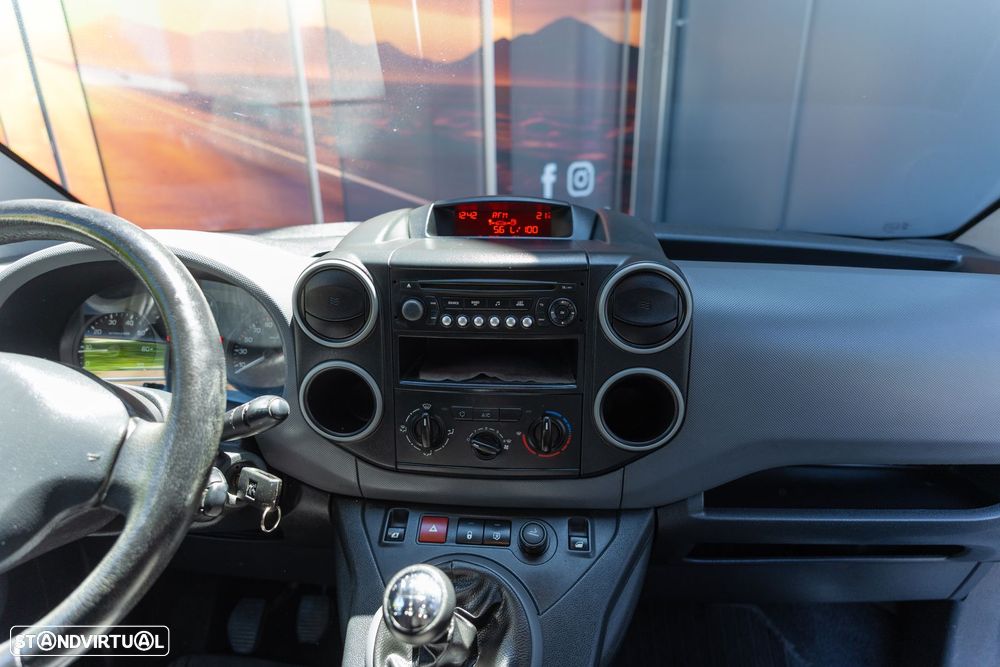 Peugeot Partner 3Lugares 1.6HDi - 10